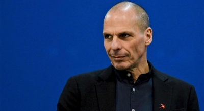 Βαρουφάκης: Η κυβέρνηση θέλει να επισημοποιήσει την κατάργηση των κεκτημένων των εργαζομένων
