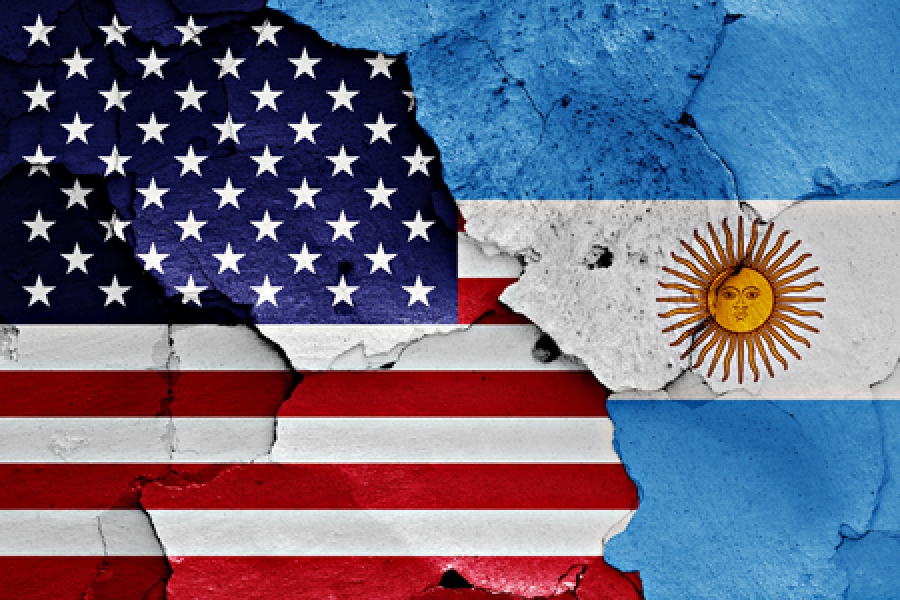 Οι ΗΠΑ σε διαπραγματεύσεις με Αργεντινή για γραμμή swap 20 δισ. δολ. – Ακλόνητη υποστήριξη στον πρόεδρο Milei