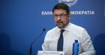 Πρωτοχρονιά στον... δρόμο για τον Νίκο Χαρδαλιά - Επισκέφθηκε στη Δυτική Αττική