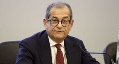 La Repubblica: Κυρώσεις σε βάρος της Ιταλίας για το χρέος ετοιμάζει η ΕΕ – Tria: Επιδιώκουμε συμβιβασμό και όχι ρήξη