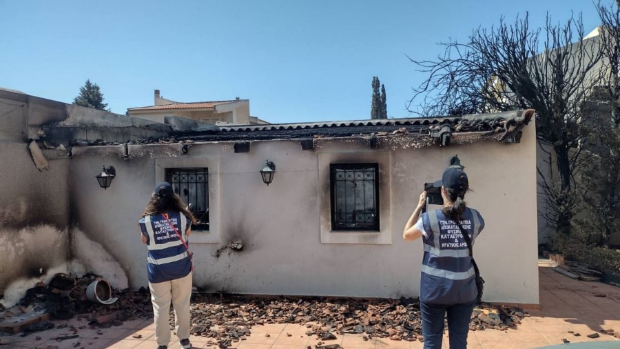 Στο Δημαρχείο Λαυρεωτικής ο Κατσαφάδος μετά τις πυρκαγιές στην Ανατολική Αττική - Σύσκεψη για αποτίμηση ζημιών, αποζημιώσεις