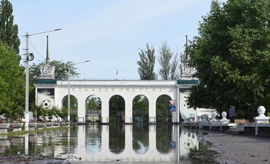 Υποχώρησαν πλήρως τα νερά που πλημμύρισαν την πόλη Novaya Kakhovka, μετά την έκρηξη στο φράγμα