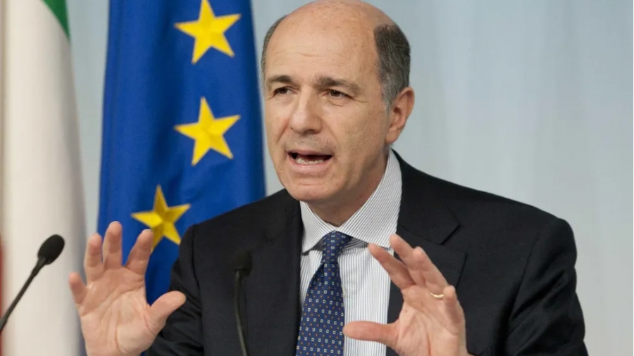 Βετεράνος Ιταλός τραπεζίτης κρούει τον κώδωνα του κινδύνου: Η Ευρώπη πρέπει να προετοιμαστεί για να στηρίξει τις επιχειρήσεις