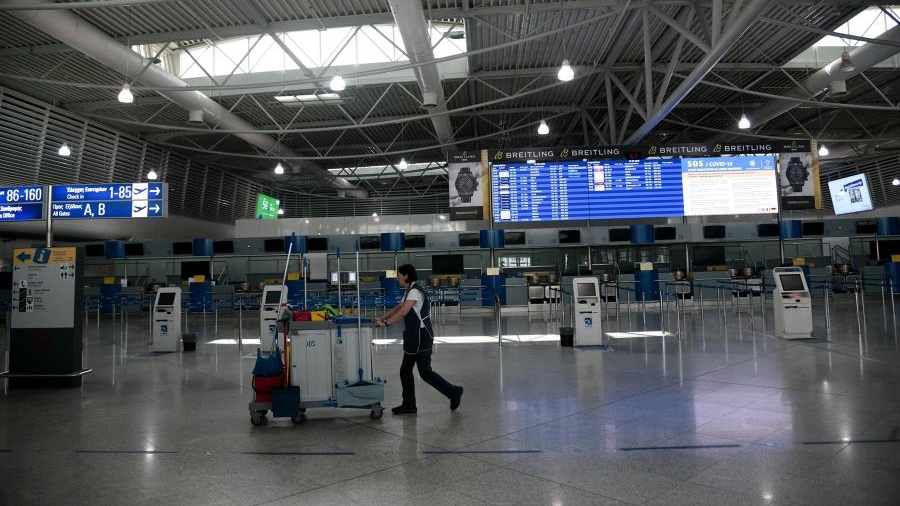 Αναστολή πτήσεων με την Καταλονία - Μόνο στο Ελ. Βενιζέλος οι πτήσεις από Αλβανία, Βόρεια Μακεδονία