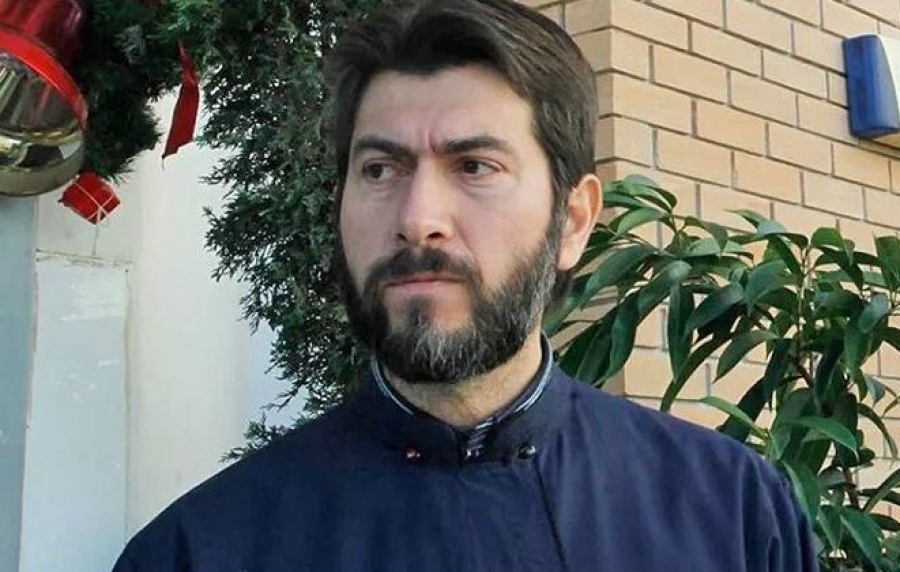 Ο Εισαγγελέας οδηγεί ξανά σε δίκη τον Πατέρα Αντώνιο της Κιβωτού για ασέλγεια σε βάρος ανηλίκων