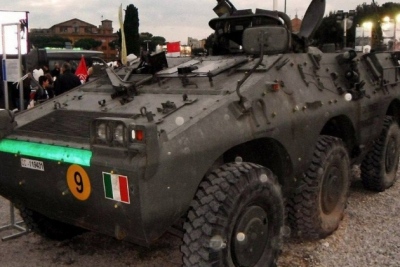Κακή «πρεμιέρα» στην Ουκρανία: Ιταλικό τεθωρακισμένο όχημα μεταφοράς προσωπικού Puma 6x6 καταστράφηκε την... πρώτη μέρα