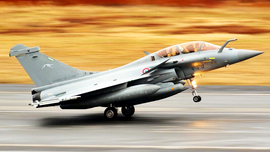 Πρωτοφανής κλιμάκωση: Οι Γάλλοι σηκώνουν Rafale 130 χλμ από τα ρωσικά σύνορα - Η Μόσχα απαντάει με Su-57