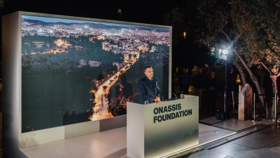 Περίπατος γύρω από την Ακρόπολη με νέο φωτισμό - Δούκας: Ένα τέτοιο τοπόσημο χρειάζεται το φως που το αναδεικνύει