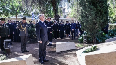 Στεφάνι στο Μνημείο Ολοκαυτώματος κατέθεσε ο Τασούλας: Θωρακίζουμε με τη μνήμη την αποτροπή του κακού