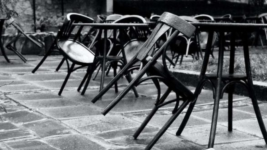 Εστίαση: «Κλειδί» η ασφάλεια που θα νιώθουν οι καταναλωτές - Τα σχέδια των Coca Cola και Ηeineken