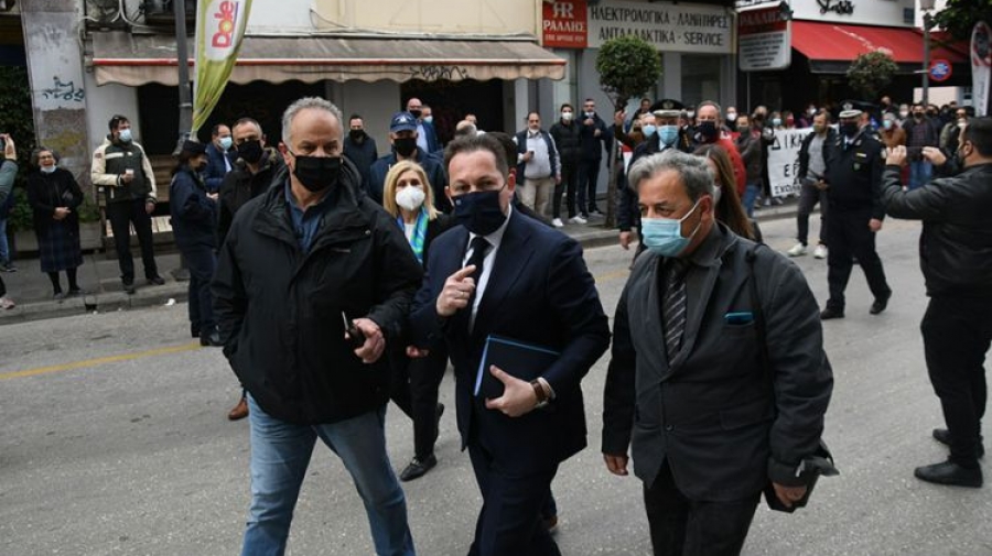 Πέτσας: Κατευθυνόμενες από τον ΣΥΡΙΖΑ οι όποιες διαμαρτυρίες για λιανεμπόριο στην Πάτρα