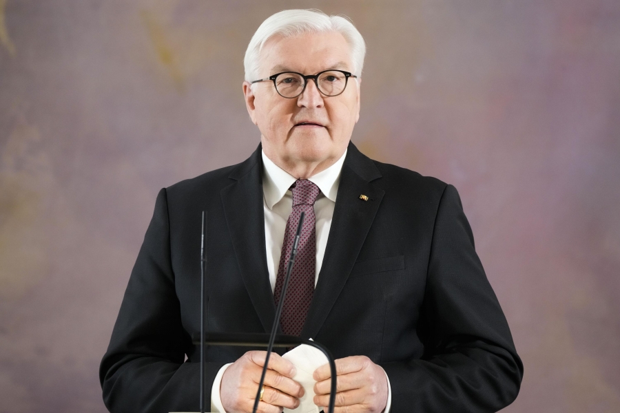Έκκληση Steinmeier (Γερμανία) σε Putin: Τερμάτισε τον πόλεμο στην Ουκρανία