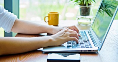 Παράταση της υποχρεωτικής τηλεργασίας έως 30/11