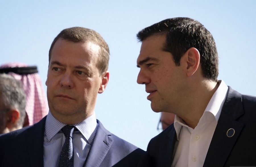 Τετ α τετ Τσίπρα με Medvedev και al Sissi για την κατάσταση στη Λιβύη