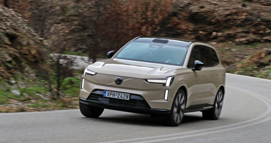 Δοκιμάζουμε το σούπερ Volvo EX90 Twin Motor Performance AWD