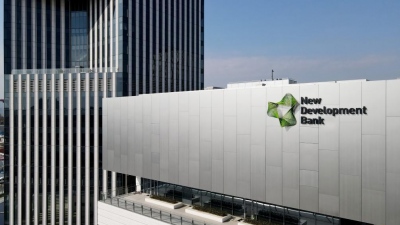 Γιγαντώνεται η τράπεζα των BRICS - Στόχος η μείωση της εξάρτησης από το δολάριο