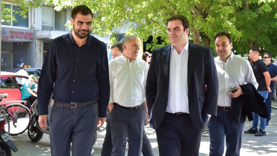 Εκλογές 2023: Στα Τρίκαλα κλιμάκιο της ΝΔ - Οι σταθμοί Μαρινάκη και Πιερρακάκη, δηλώσεις