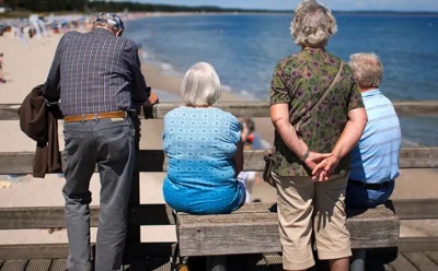 Πώς η Ελλάδα προσελκύει ξένους συνταξιούχους και ιδιώτες