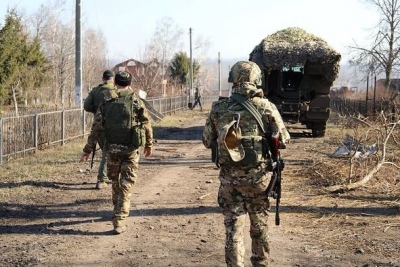 Τεράστιες ποσότητες δυτικών όπλων πήραν ως τρόπαια οι Ρώσοι στο Kursk – Κατέσχεσαν γερμανικά και βελγικά πολυβόλα