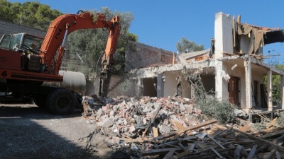 Σύσκεψη στο ΥΠΕΝ για προγραμματισμό των διαδικασιών κατεδάφισης αυθαιρέτων