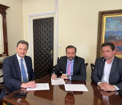 OEE: Μνημόνιο συνεργασίας με του ΥΠΟΙΚ για την ορθή ενημέρωση των φοροτεχνικών – λογιστών