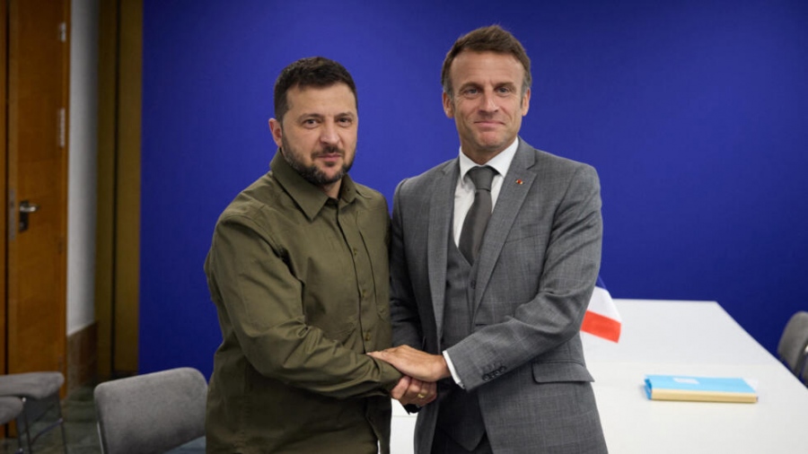 Διμερές σύμφωνο ασφαλείας με τη Γαλλία και τον Macron υπέγραψε ο Zelensky