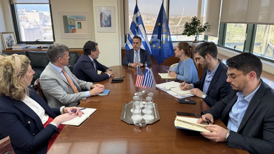 Ο κάθετος διαδρομος στο επίκεντρο της συνάντησης Παπασταύρου - Volz