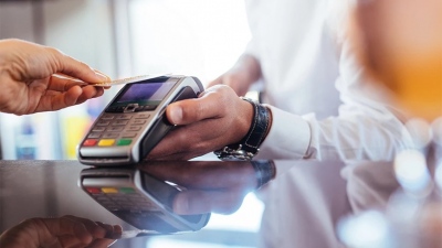 Υποχρεωτική εγκατάσταση POS - Οι 4 ερωταπαντήσεις για τη χρηματοδότηση voucher αγοράς και διασύνδεσης των μηχανημάτων