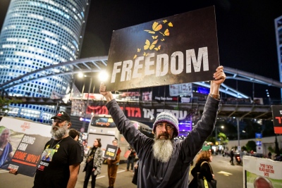 Ισραήλ:  Κλείδωσαν τα κύρια σημεία για μια νέα συμφωνία ανταλλαγής ομήρων και εκεχειρία 6 εβδομάδων – Σύγκληση του πολεμικού συμβουλίου