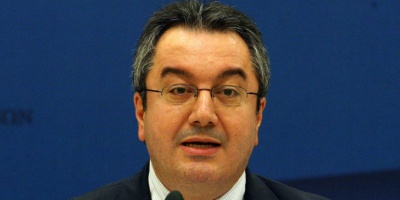 Μόσιαλος: Στην Ελλάδα μπορούμε να αρχίσουμε να μιλάμε για μερική επάνοδο στην κανονικότητα