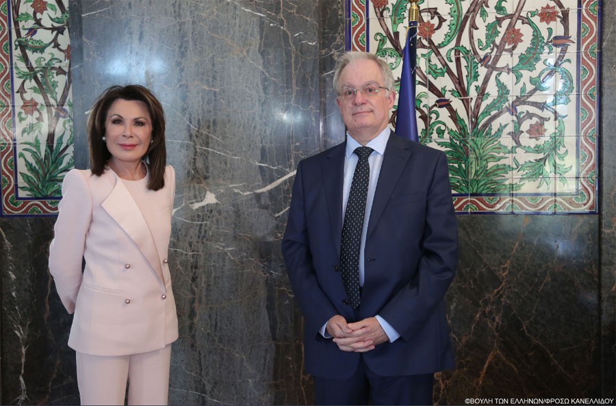 Κ. Τασούλας - Γ. Αγγελοπούλου: Συζήτησαν την έμπρακτη συμμετοχή της Βουλής στον εορτασμό των 200 ετών από το 1821