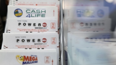 Μυστηριώδης «διαίσθηση» χαρίζει δεύτερο λαχείο σε 3 μήνες - Γυναίκα κερδίζει ξανά 50.000 δολάρια