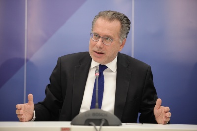 Κουμουτσάκος: Η επίσκεψη Erdogan όχι μόνο δεν βελτίωσε αλλά τραυμάτισε τις ελληνοτουρκικές σχέσεις