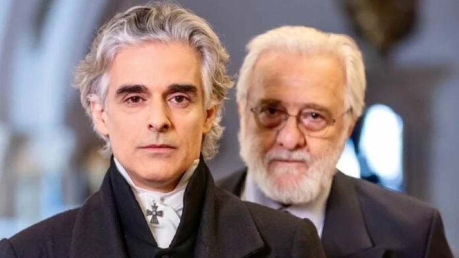 Στη «σέντρα» οι κοτζαμπάσηδες με ονοματεπώνυμο - Ποιοι πολέμησαν τον «Καποδίστρια» του Γιάννη Σμαραγδή