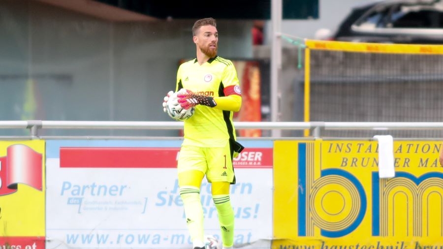 Τότε ολοκληρώνεται η μεταγραφή του Σα – Σε πρώτο πλάνο ο Μπιζότ