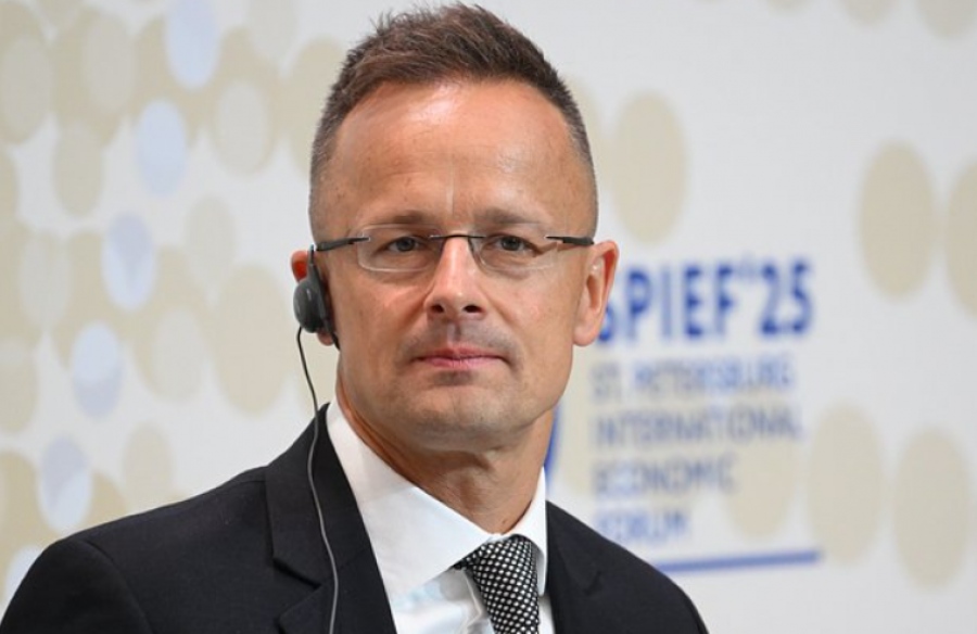 Szijjarto: Η Ουγγαρία ελπίζει η Ευρώπη να μην τορπιλίσει την προσπάθεια επίλυσης του Ουκρανικού όπως το 2022