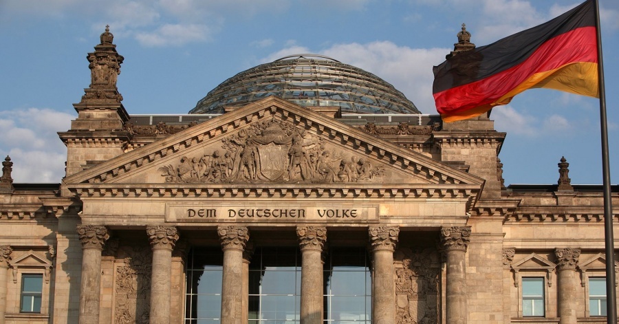 Δημοσκόπηση στη Γερμανία: Ανοίγει την «ψαλίδα» το CDU με 29% - Στο 20% οι Πράσινοι