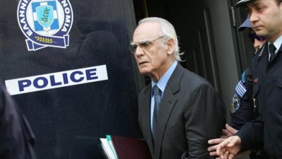 Η απόφαση για τις «χρυσές μίζες»: Αποζημίωση 1 εκατ. καλείται να καταβάλει ο Τσοχατζόπουλος - Δεσμεύεται η περιουσία του