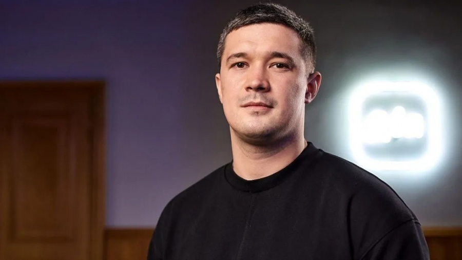 Αδιανόητο - «Ο νέος ΥΠΑΜ της Ουκρανίας είχε στήσει δίκτυο τηλεφωνικών απατών με fake προγράμματα αδυνατίσματος»