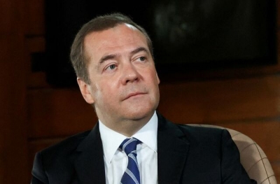 Ηχηρό μήνυμα Medvedev: Ο Zelensky θέλει να παραδώσει τη Δ. Ουκρανία στην Πολωνία και σε άλλα …φαντάσματα του παρελθόντος
