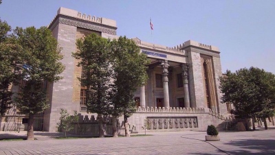 Το Ιράν κάλεσε εσπευσμένα τον Βρετανό πρέσβη – Ζήτησε εξηγήσεις για τις κατηγορίες περί εμπλοκής στη βάση Fairford