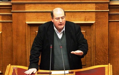 Φίλης (ΣΥΡΙΖΑ): Τα όπλα εντός της ΑΣΟΕΕ ανήκουν στην Ελληνική Αστυνομία