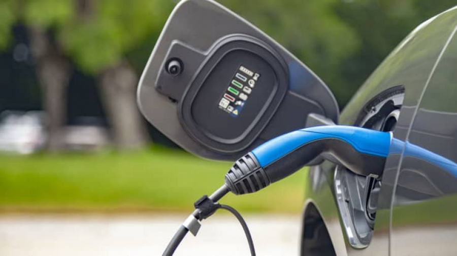 ΗΠΑ: Ενίσχυση της ηλεκτροκίνησης με κίνητρα 174 δισ. δολαρίων σχεδιάζει ο Biden