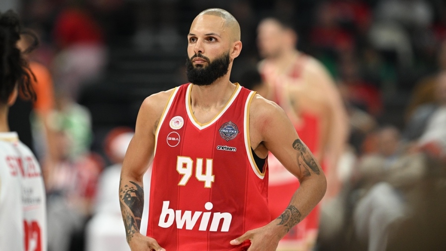 «Ένας Φουρνιέ δε φέρνει την… άνοιξη»: Ο Ολυμπιακός «πληγώθηκε» από τον Σπανούλη και έμεινε εκτός… τελικού!