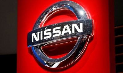 Την πώληση του μεριδίου της στην Daimler ανακοίνωσε η Nissan