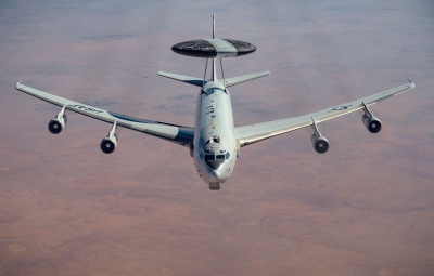 Ένα Boeing E-3B Sentry της Πολεμικής Αεροπορίας των ΗΠΑ εξέπεμψε σήμα κινδύνου κοντά στο Στενό του Hormuz