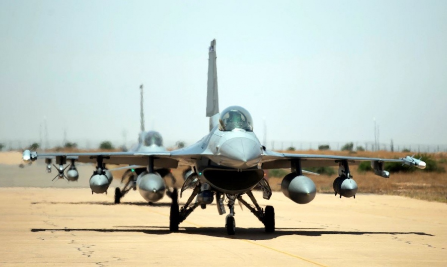Στις αρχές του 2024 τα F-16 στην Ουκρανία – Δανία και Ολλανδία θα στείλουν αεροσκάφη