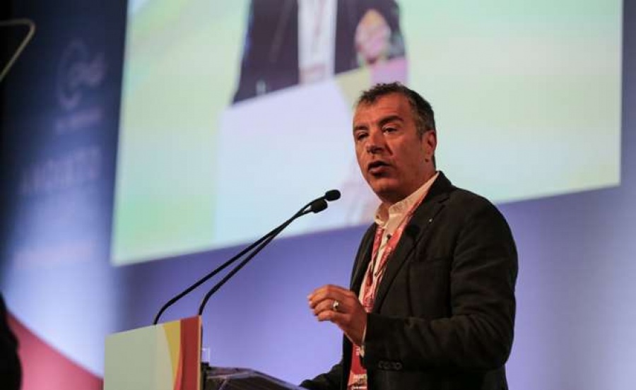 Παρουσίασε το ευρωψηφοδέλτιο του το Ποτάμι – Θεοδωράκης: Να κάνουμε τώρα κάτι χρήσιμο για την Ευρώπη