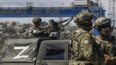 Ουκρανία: Η Ρωσία ενισχύει τις δυνάμεις της – Έτοιμη να κινητοποιήσει 90.000 στρατιωτικούς