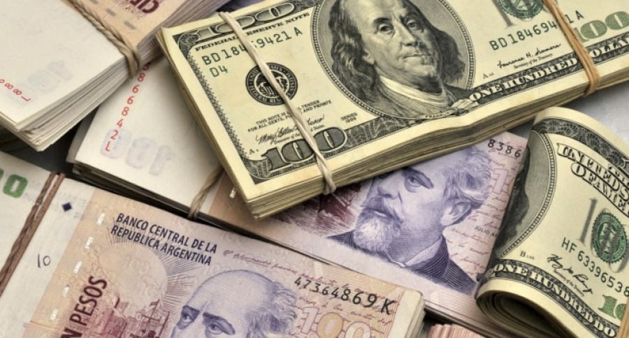Νέα πώληση συμβολαίων δολαρίων από την κεντρική τράπεζα της Αργεντινής, για να στηριχθεί το pesos